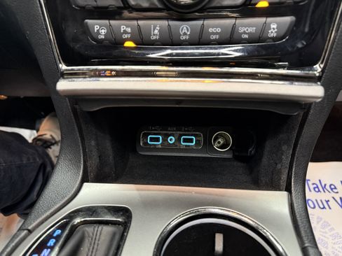 Used 2021 Jeep Grand Cherokee High Altitude image 22