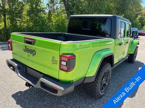 New 2025 Jeep Gladiator Willys image 23