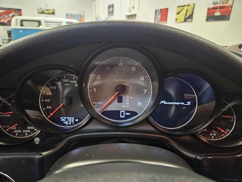 Used 2013 Porsche Panamera S RWD image 36