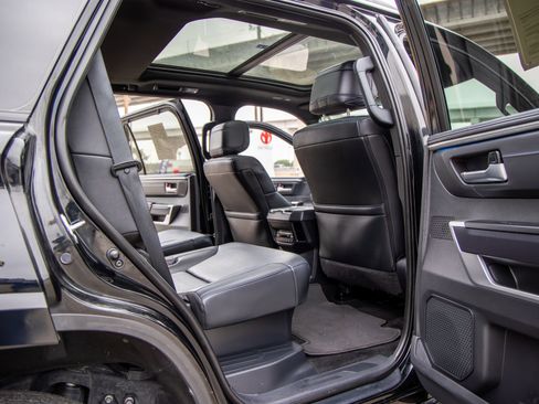 Certified 2024 Toyota Sequoia Platinum AWD/4WD image 44