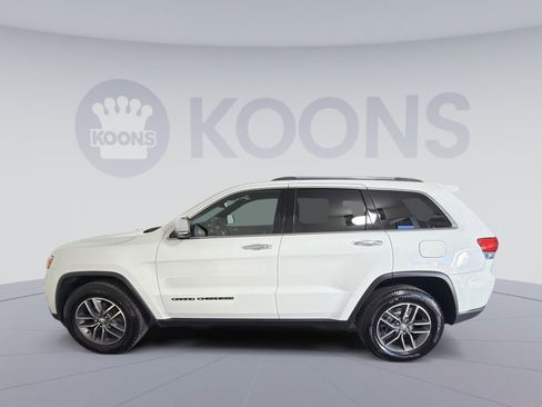 Used 2018 Jeep Grand Cherokee Limited image 2