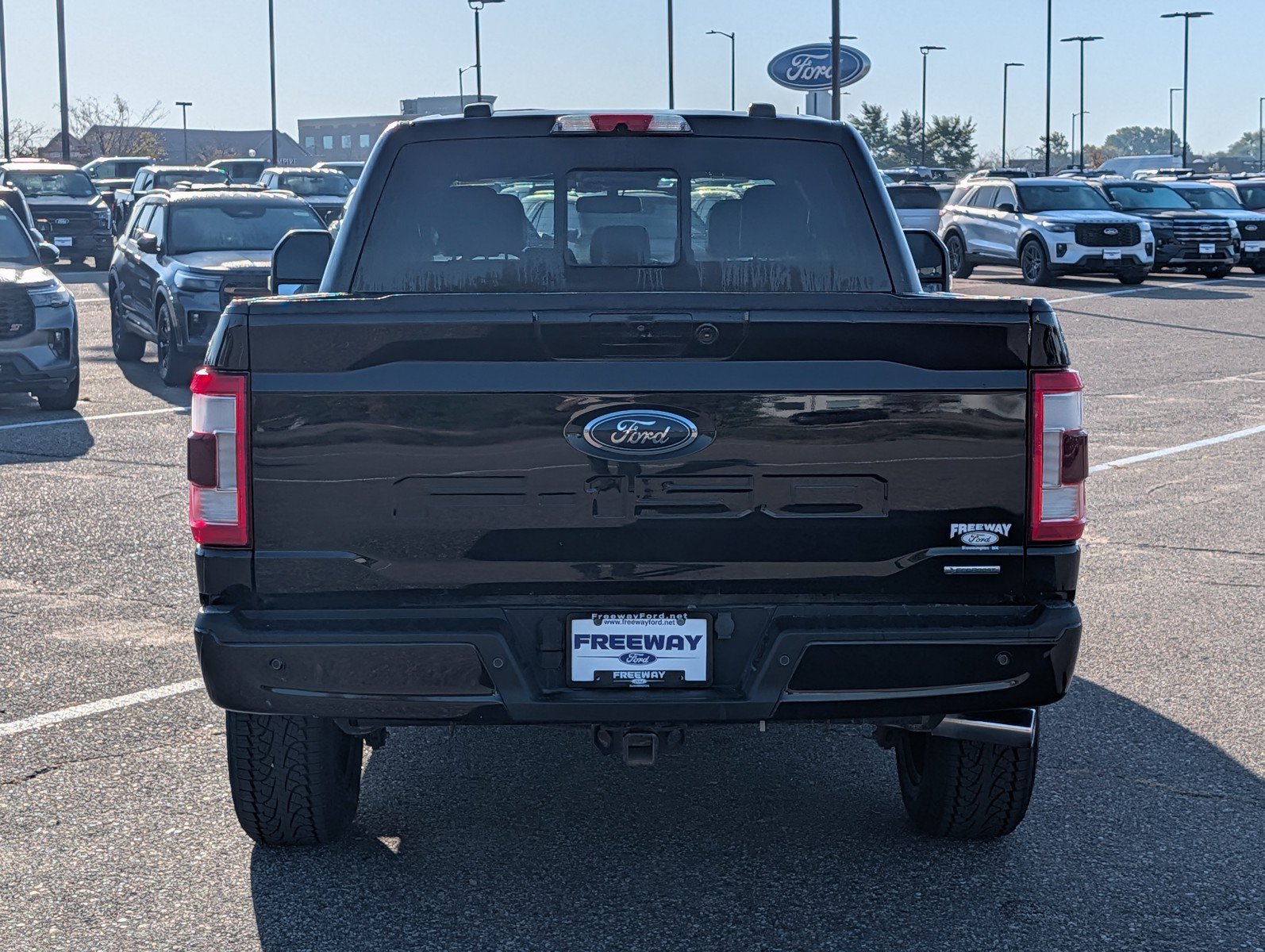 Used 2023 Ford F150 Lariat w/ Equipment Group 502A High AWD/4WD image 4