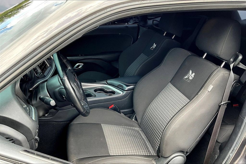 Used 2021 Dodge Challenger R/T Scat Pack RWD image 20