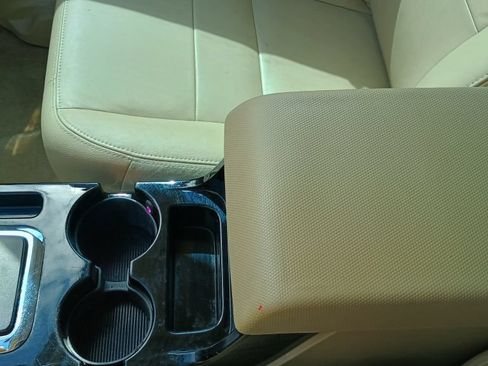 Used 2011 Ford Escape Limited w/ 302A Rapid Spec Order Code FWD image 15