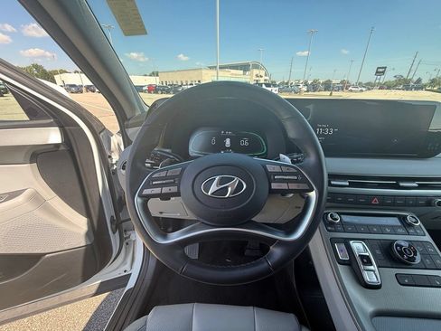 Used 2025 Hyundai Palisade SEL AWD/4WD image 18