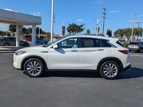 Used 2021 INFINITI QX50 Essential w/ Convenience Package image 12