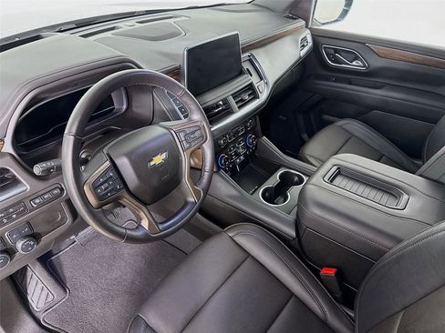 Used 2022 Chevrolet Tahoe High Country image 11