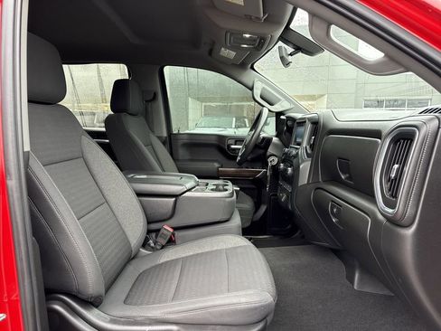 Used 2020 Chevrolet Silverado 1500 LT image 16