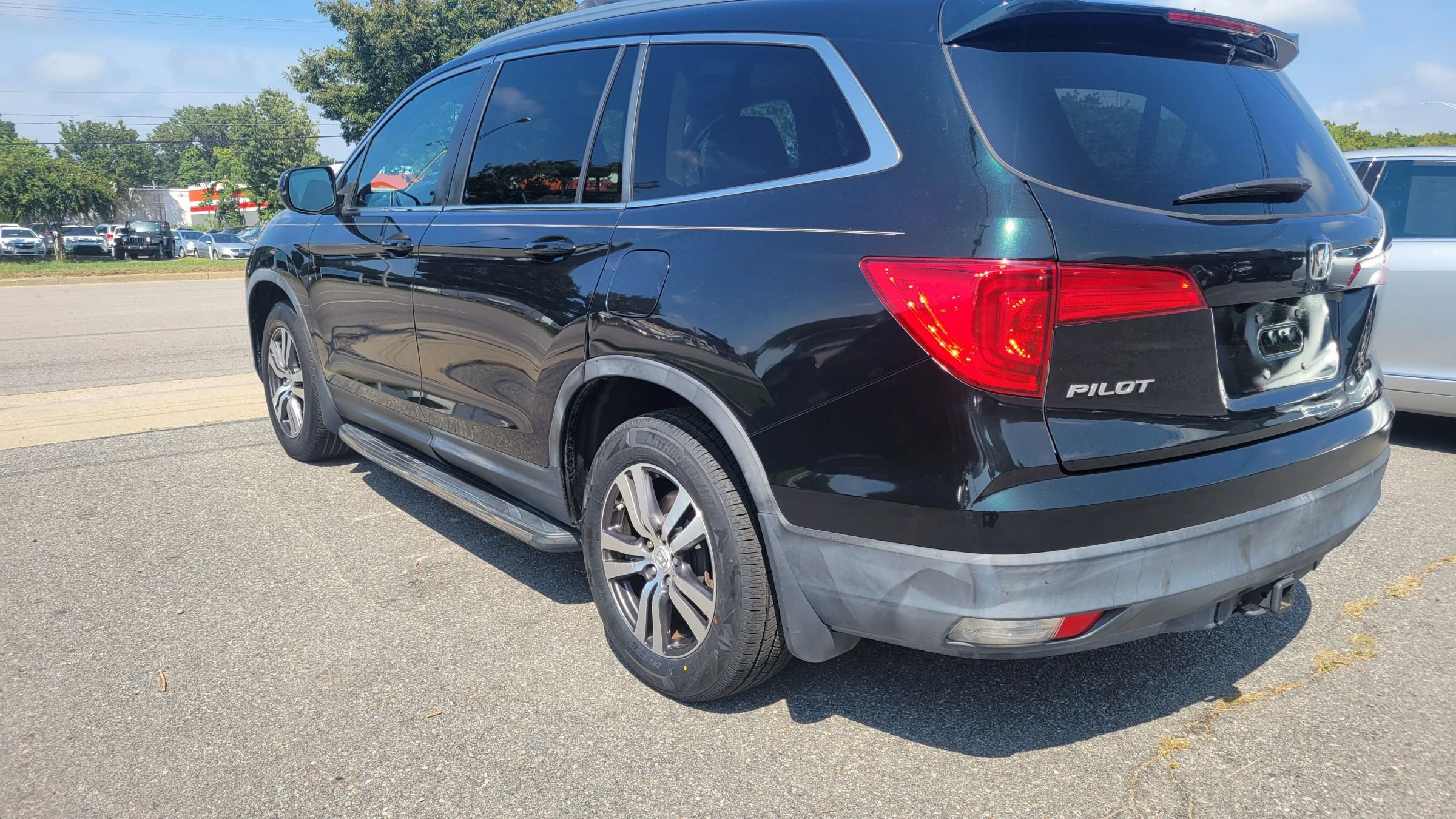 Used 2016 Honda Pilot EX-L image 3