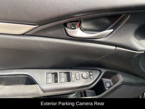 Used 2020 Honda Civic LX image 7