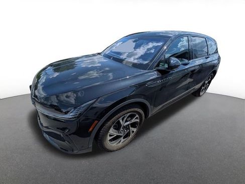 Used 2024 Lincoln Nautilus Premier w/ Equipment Group 102A AWD/4WD image 2