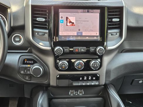 New 2026 RAM 1500 Express AWD/4WD image 28