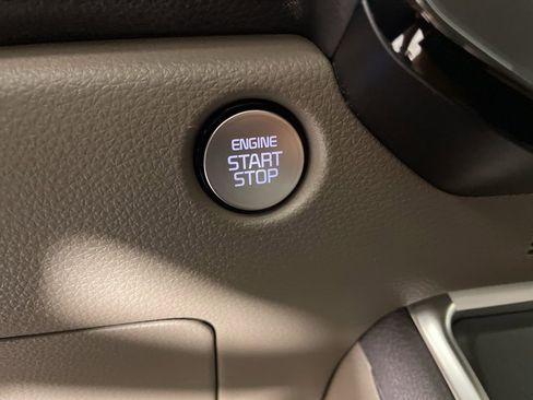 New 2026 Kia Carnival EX image 27