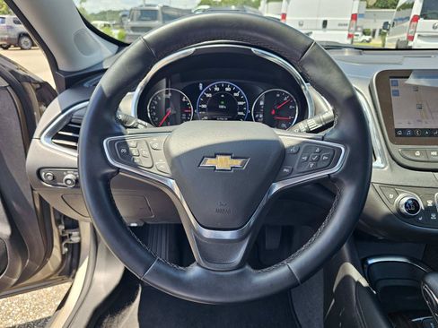 Used 2024 Chevrolet Malibu LT FWD image 20