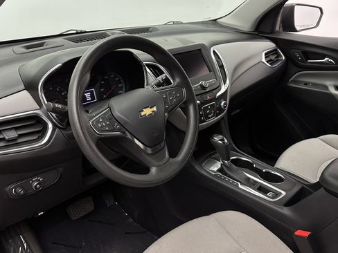 Used 2021 Chevrolet Equinox LS w/ LPO, Blackout Package image 8