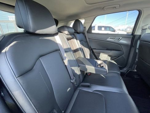 Certified 2023 Kia Sportage SX image 28