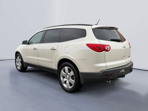 Used 2012 Chevrolet Traverse LTZ image 5
