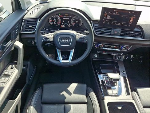 Used 2023 Audi Q5 2.0T Premium Plus AWD/4WD image 9