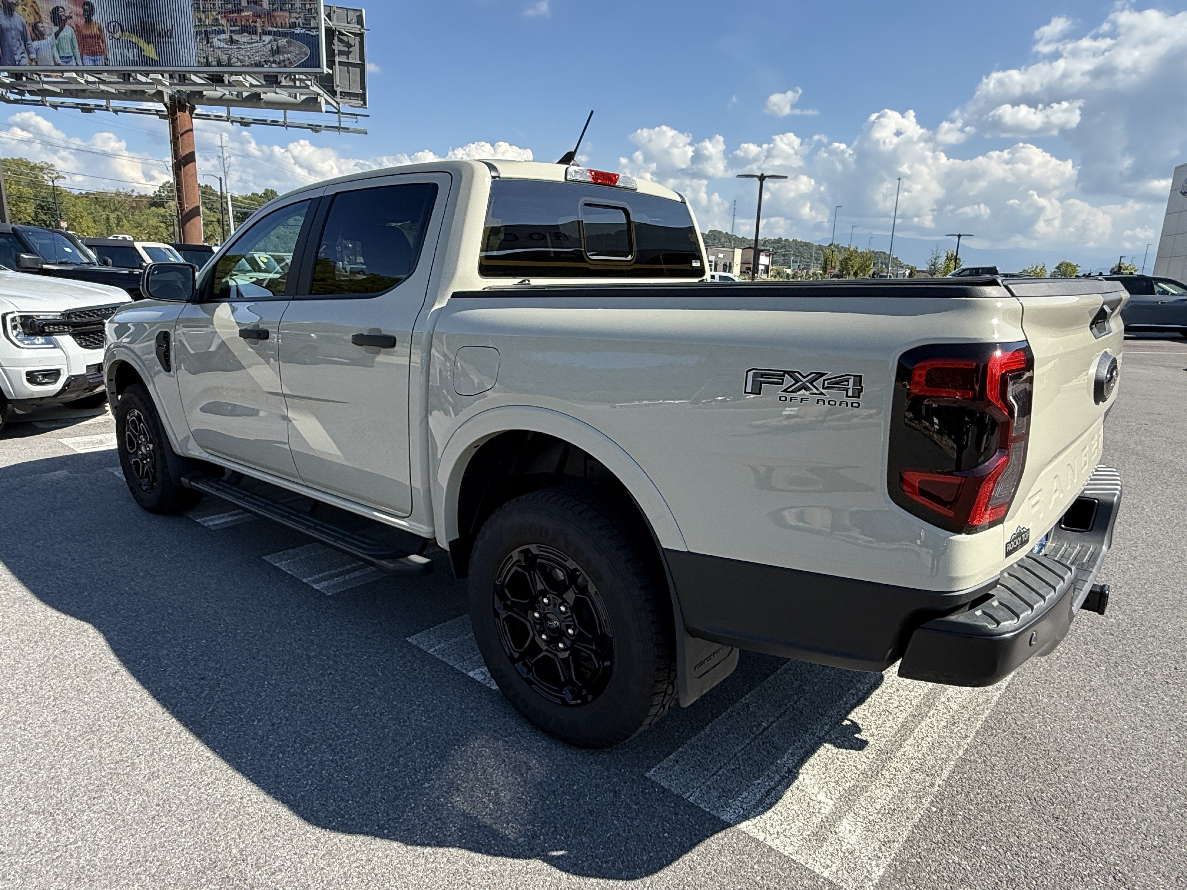 Used 2025 Ford Ranger XLT w/ Equipment Group 301A High AWD/4WD image 7