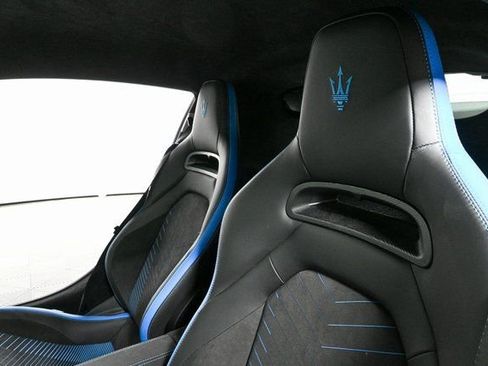 Used 2023 Maserati MC20 Coupe image 9