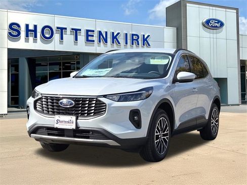 New 2025 Ford Escape SE image 3