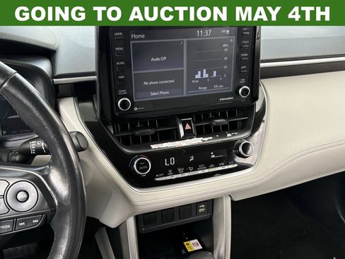 Used 2022 Toyota Corolla Cross LE FWD image 18