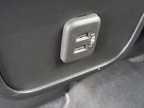 Certified 2024 Chevrolet Equinox RS image 11