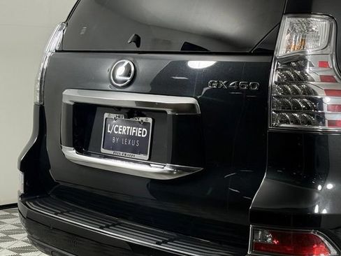 Used 2023 Lexus GX 460 Premium w/ Premium Package AWD/4WD image 18