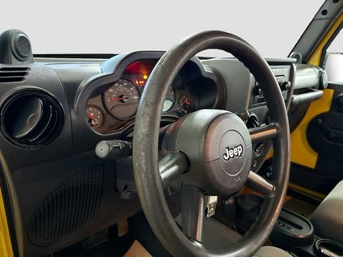 Used 2009 Jeep Wrangler Unlimited X AWD/4WD image 10
