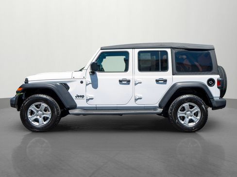 Used 2023 Jeep Wrangler Unlimited Sport AWD/4WD image 4