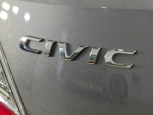 Used 2019 Honda Civic EX image 44