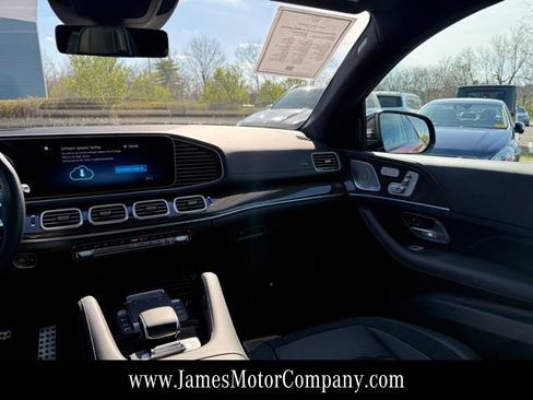 Certified 2025 Mercedes-Benz GLE 53 AMG 4MATIC Coupe image 18