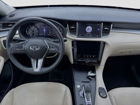 Used 2019 INFINITI QX50 Luxe w/ Cargo Package FWD image 15