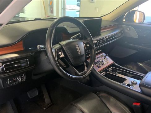 Used 2020 Lincoln Aviator Reserve w/ Equipment Group 202A AWD/4WD image 18