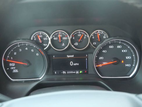 Used 2023 Chevrolet Suburban LS image 20