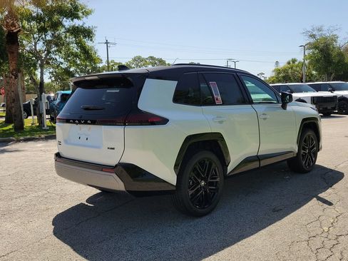 New 2026 Toyota RAV4 XSE w/ Panoramic Sun Roof Package AWD/4WD image 4