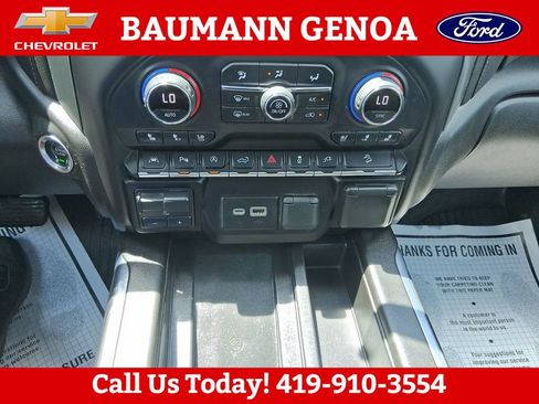Used 2021 Chevrolet Silverado 1500 LTZ w/ LTZ Premium Package AWD/4WD image 21