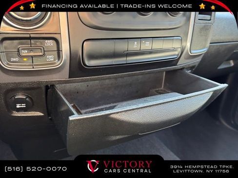 Used 2024 RAM 1500 Classic SLT image 29