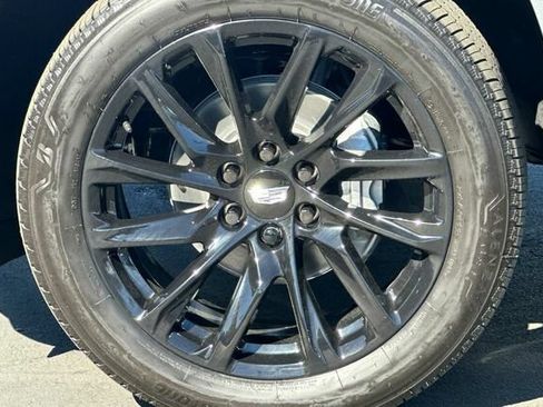 New 2026 Cadillac Escalade Sport w/ LPO, ONYX Package AWD/4WD image 14