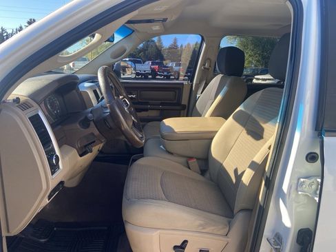 Used 2010 Dodge Ram 2500 Truck SLT w/ Luxury Group image 16