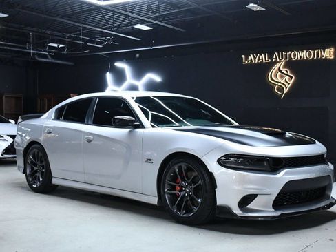 Used 2023 Dodge Charger Scat Pack w/ Harman/Kardon Audio Group image 6