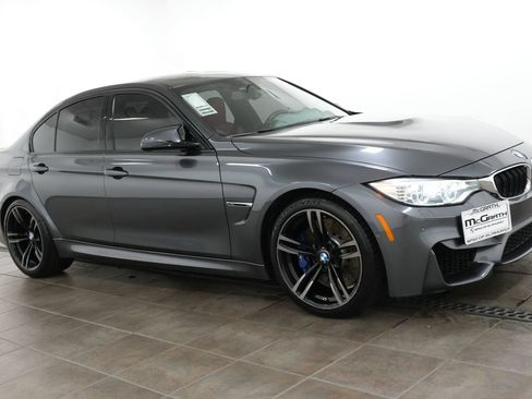 Used 2016 BMW M3 RWD image 8