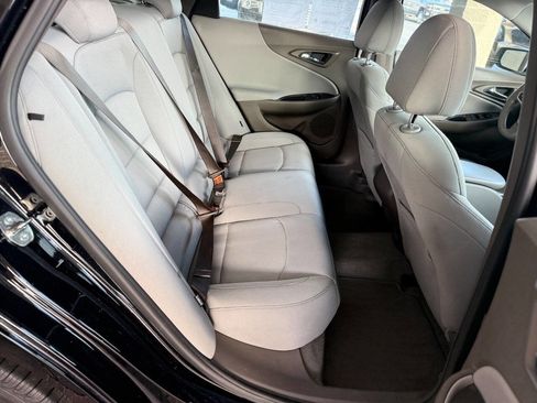Used 2022 Chevrolet Malibu LS w/ Driver Confidence Package II image 29