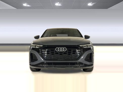 Used 2024 Audi Q8 e-tron Premium Plus w/ Premium Plus Package AWD/4WD image 6