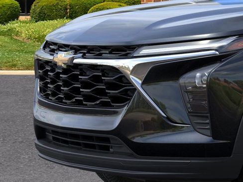 New 2026 Chevrolet Trax LS image 13