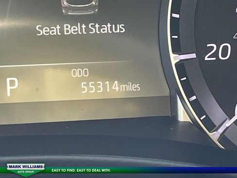 Used 2022 Toyota Highlander XLE image 15