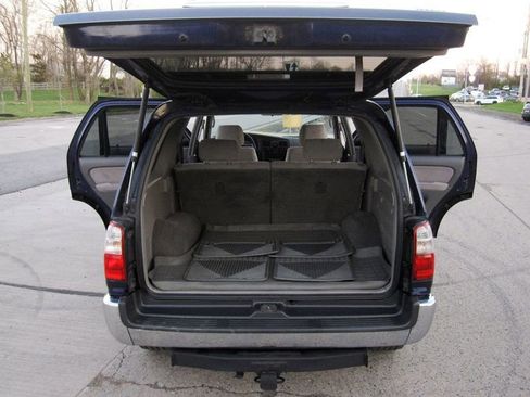 Used 2002 Toyota 4Runner SR5 image 29