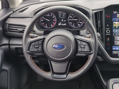 Used 2024 Subaru Crosstrek 2.5i Limited w/ Crosstrek Mirror Package AWD/4WD image 14