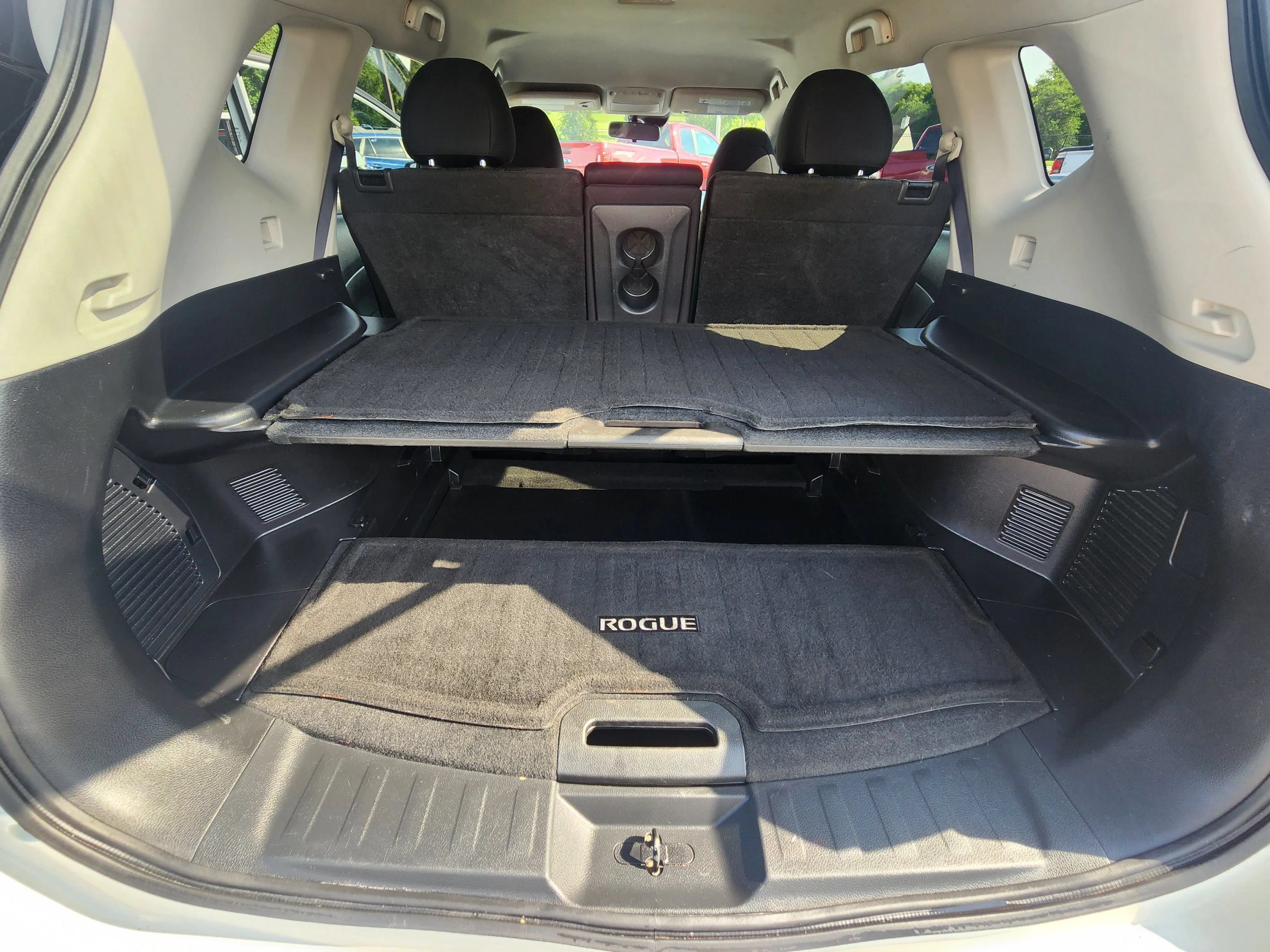 Used 2020 Nissan Rogue SV AWD/4WD image 23
