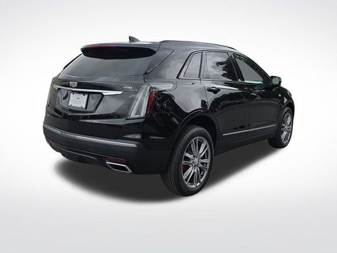 New 2026 Cadillac XT5 Sportv w/ LPO, Floor Liner Package AWD/4WD image 6